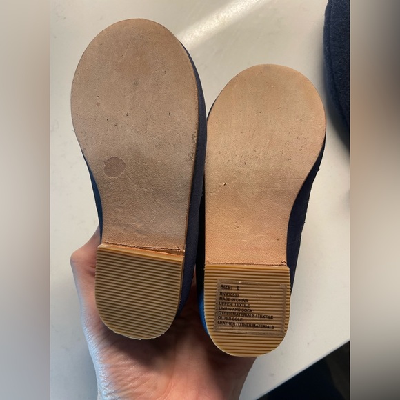 Janie and Jack Toddler Flats size 8 - Picture 2 of 2